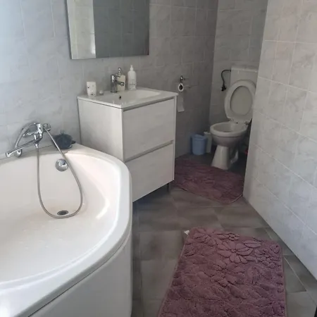La Mare Apartment *